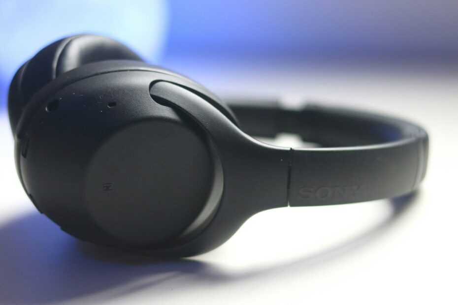 Is Your Bluetooth Safe? What You Need to Know About Your Wireless Headphones cover